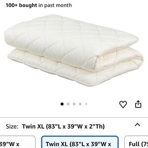 Luxurious Cream Quilted Mattress Cover